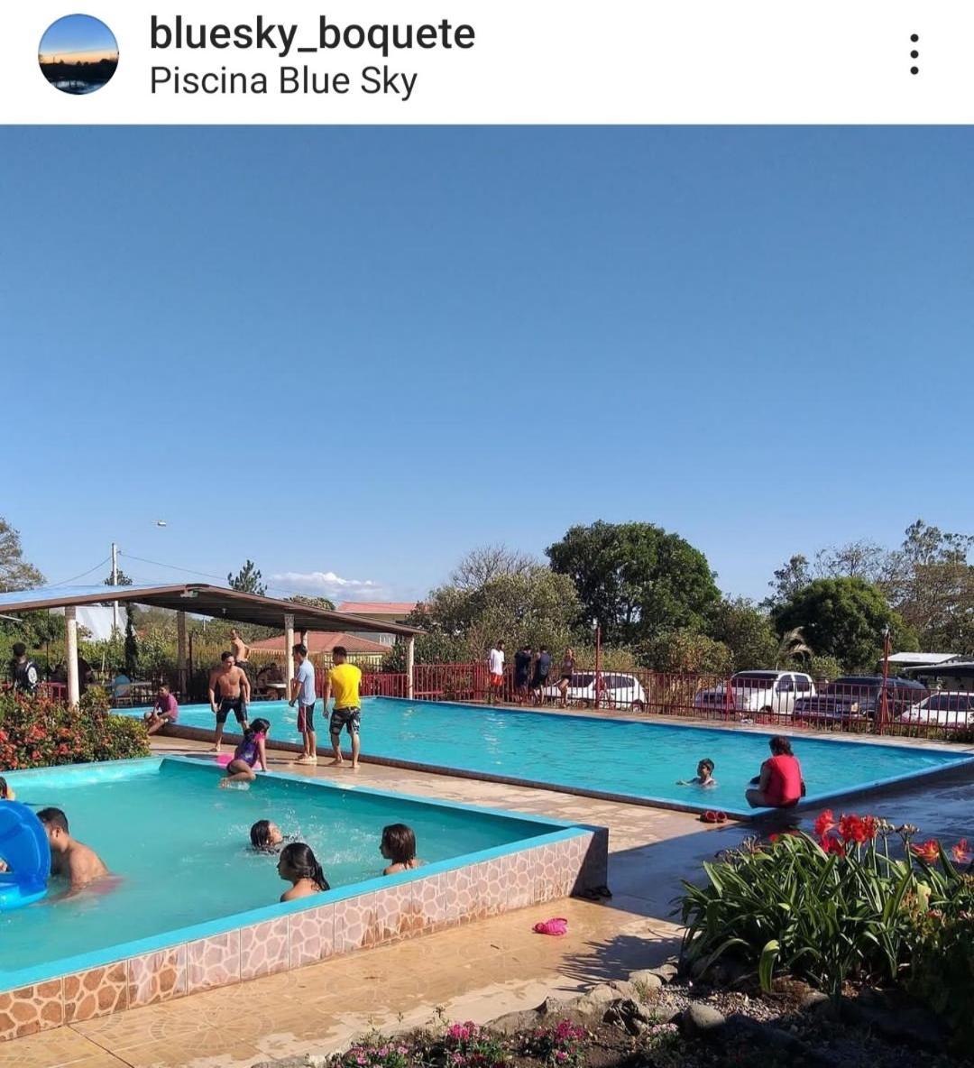 Lodge Campestre House