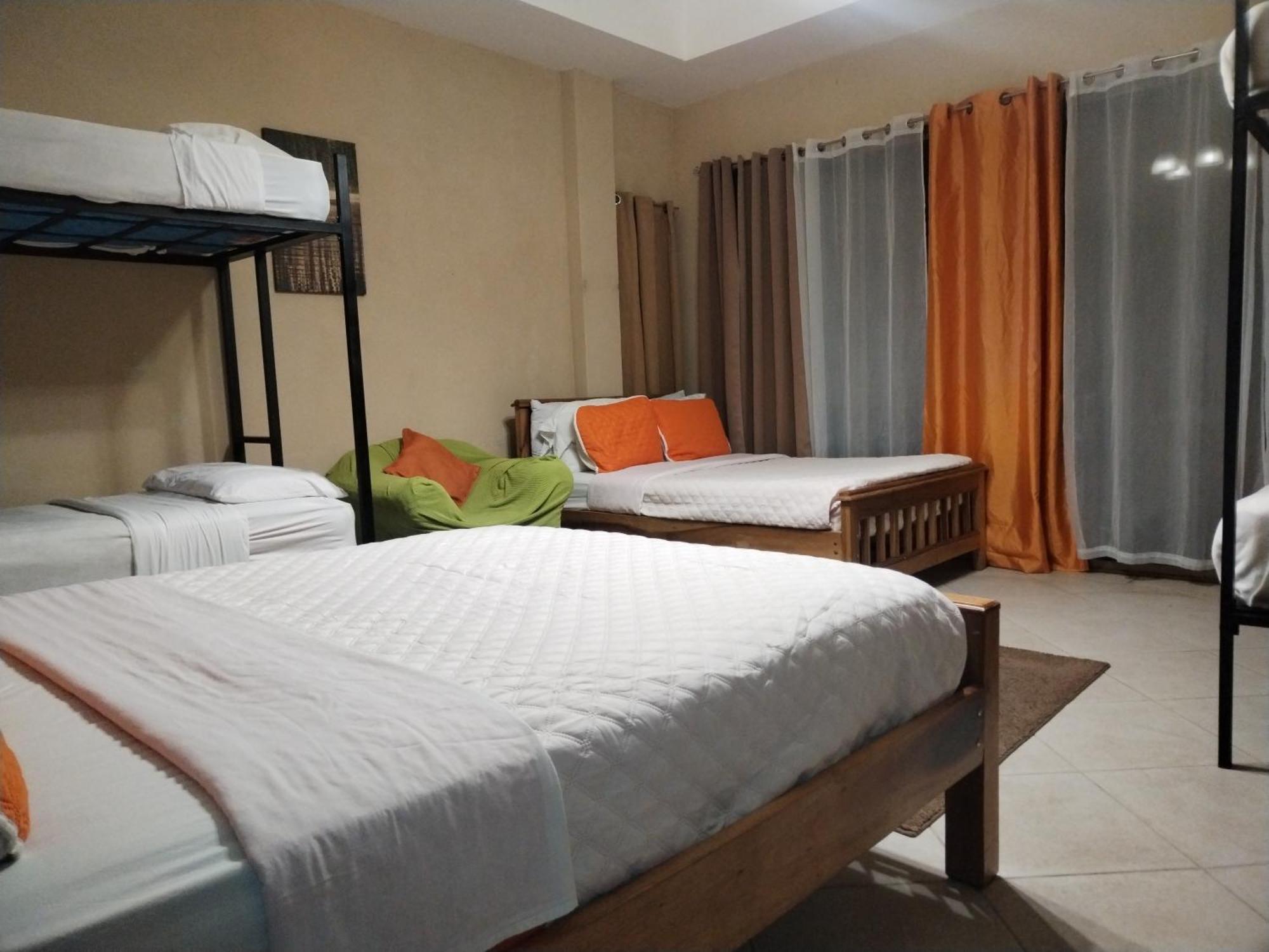 Campestre House Lodge *